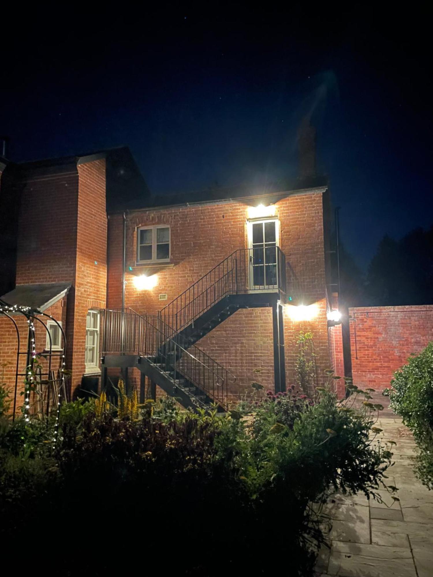 Cockloft Romantic Countryside Hideaway Bishops Cannings Ngoại thất bức ảnh